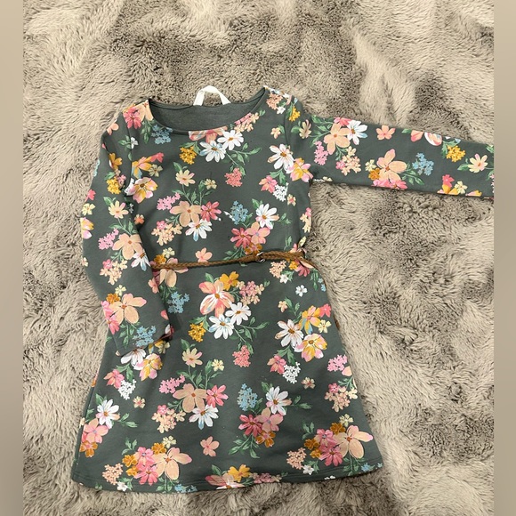 H&M floral dress 👗💐 - Picture 2 of 2